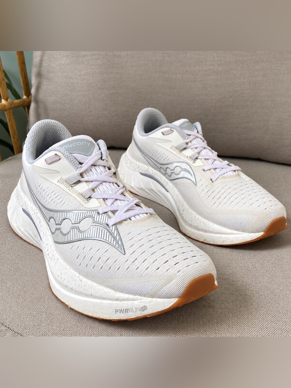 Saucony Endorphin Speed 4 Women’s 10 White PWRRUN PB Running Shoes